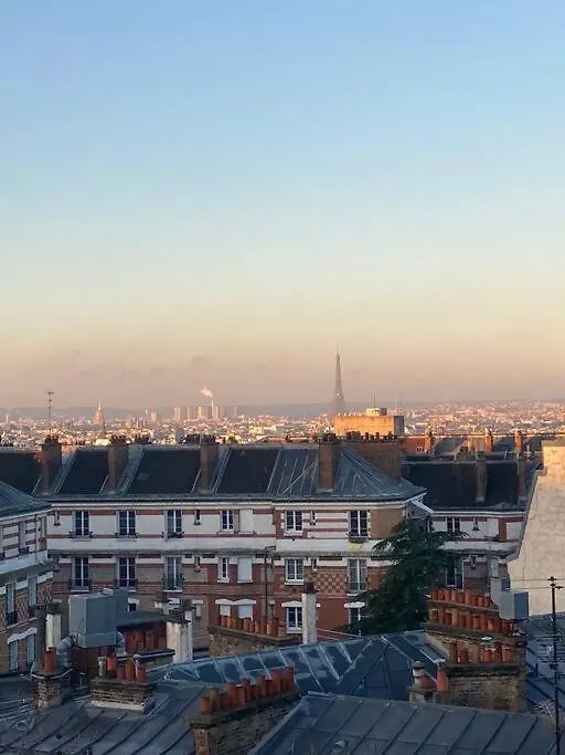 Loft En Dernier Etage Proche Des Buttes Chaumont Apartment Paris France