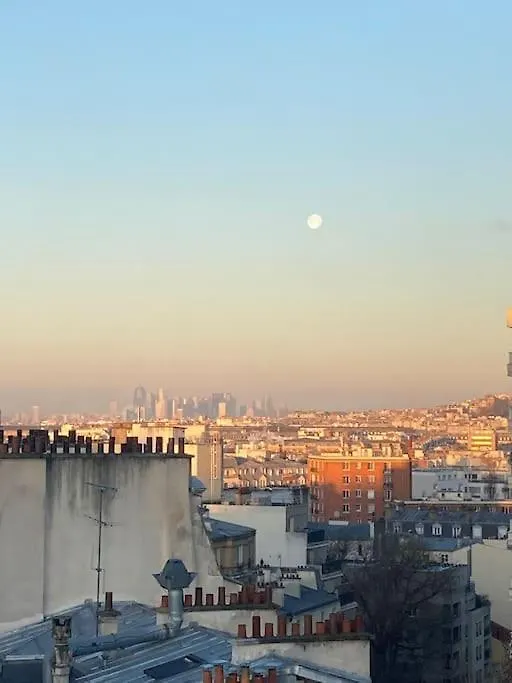 شقة Loft En Dernier Etage Proche Des Buttes Chaumont باريس 0*,  فرنسا