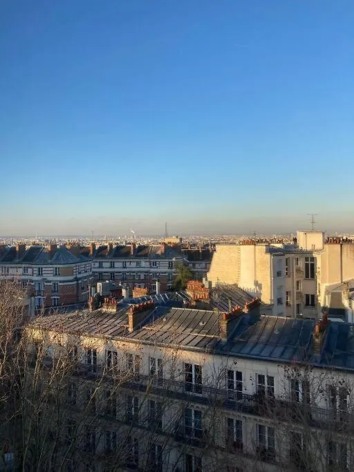 Loft En Dernier Etage Proche Des Buttes Chaumont Apartment Paris